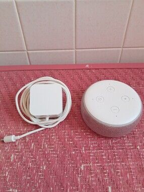Amazon Echo Dot 3rd Generation in Plum